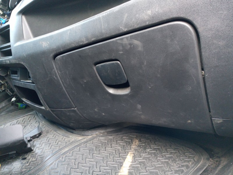 Recambio de guantera para iveco daily vi furgoneta 33s14, 35s14, 35c14 referencia OEM IAM   