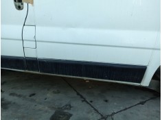 Recambio de molduras traseras para renault trafic ii furgoneta (fl) 2.0 dci 115 (fl01, fl0u) referencia OEM IAM   