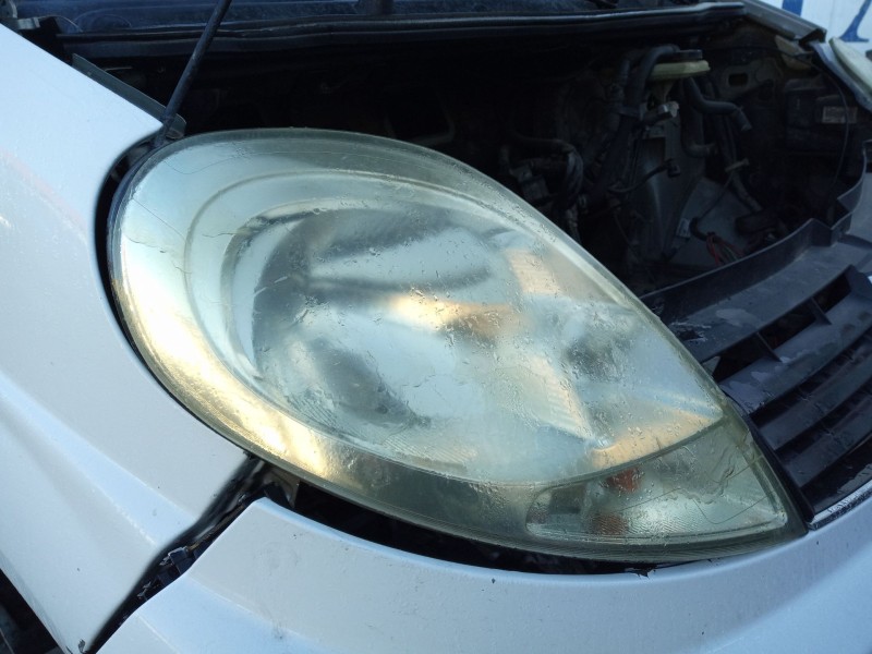 Recambio de faro derecho para renault trafic ii furgoneta (fl) 2.0 dci 115 (fl01, fl0u) referencia OEM IAM   