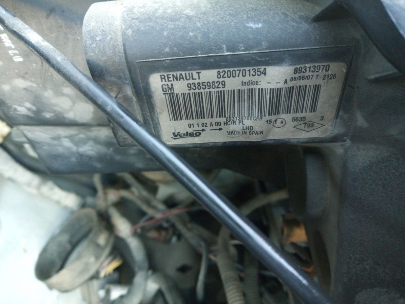 Recambio de faro izquierdo para renault trafic ii furgoneta (fl) 2.0 dci 115 (fl01, fl0u) referencia OEM IAM   