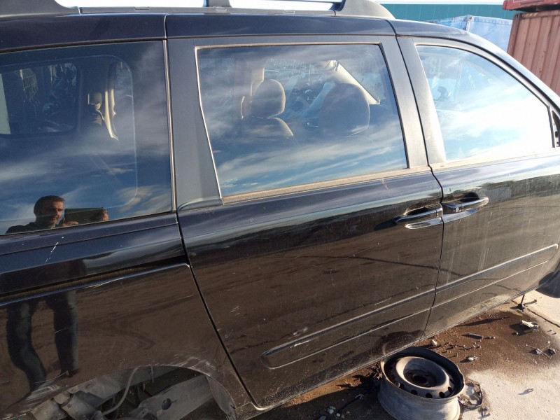 Recambio de puerta trasera derecha para kia carnival / grand carnival iii (vq) 2.9 crdi referencia OEM IAM   