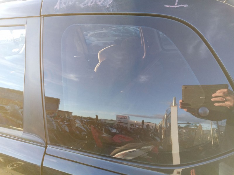 Recambio de luna custodia trasera izquierda para kia carnival / grand carnival iii (vq) 2.9 crdi referencia OEM IAM   