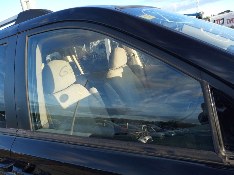 Recambio de luna delantera derecha para kia carnival / grand carnival iii (vq) 2.9 crdi referencia OEM IAM   