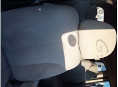 Recambio de asiento delantero derecho para kia carnival / grand carnival iii (vq) 2.9 crdi referencia OEM IAM    2