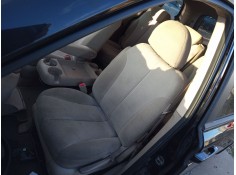 Recambio de asiento delantero izquierdo para kia carnival / grand carnival iii (vq) 2.9 crdi referencia OEM IAM   