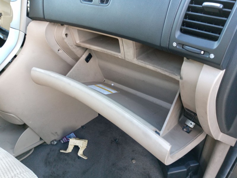 Recambio de guantera para kia carnival / grand carnival iii (vq) 2.9 crdi referencia OEM IAM   