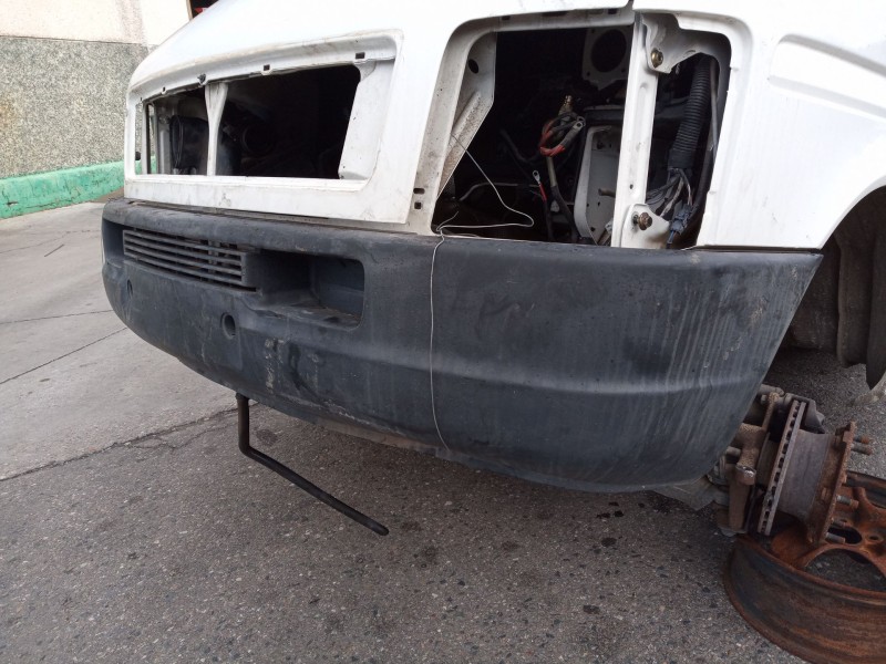 Recambio de paragolpes delantero para volkswagen lt caja abierta (mod. 1997) 2.8 tdi referencia OEM IAM   