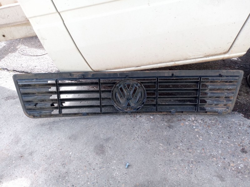 Recambio de rejilla delantera para volkswagen lt caja abierta (mod. 1997) 2.8 tdi referencia OEM IAM   