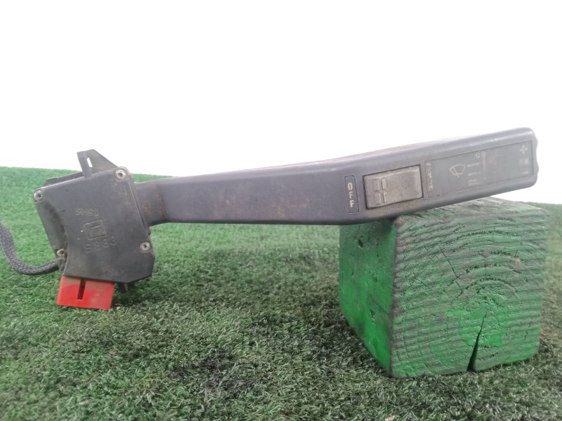 Recambio de mando limpia para iveco eurocargo 100e18 e5 referencia OEM IAM B883 - 15H6 2.CONECTORES 