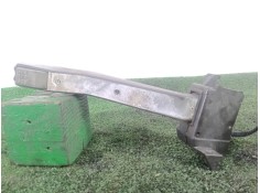 Recambio de mando limpia para iveco eurocargo 100e18 e5 referencia OEM IAM B883 - 15H6 2.CONECTORES  2