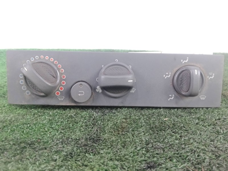 Recambio de mando calefaccion / aire acondicionado para iveco eurocargo 100e18 e5 referencia OEM IAM 036757R 2.CONECTORES VALEO