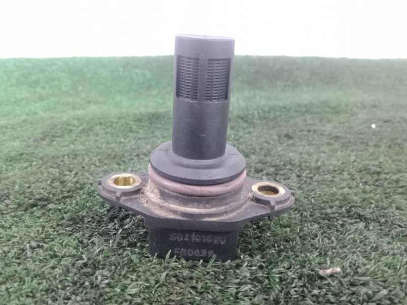 Recambio de caudalimetro para iveco eurocargo 100e18 e5 referencia OEM IAM 504101690 - FR0639 4.PINES HUMIREL