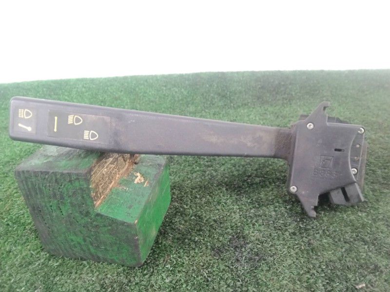 Recambio de mando luces para iveco eurocargo 100e18 e5 referencia OEM IAM B883 - 6247N - 6248B 3.PINES 