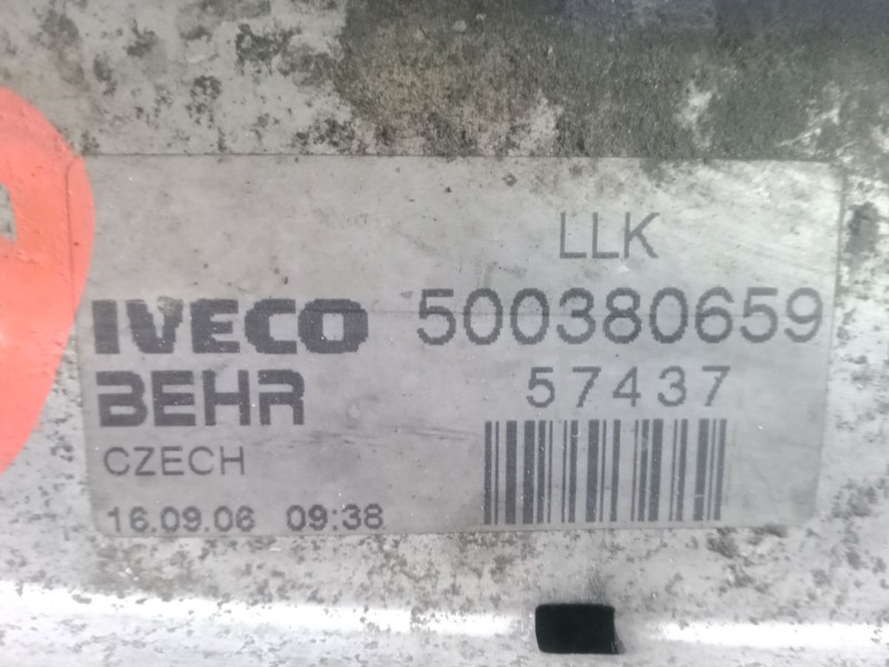 Recambio de radiador agua para iveco eurocargo 100e18 e5 referencia OEM IAM 504000185 - 67914 - 500380659 - 57437 L520X455X50MM 