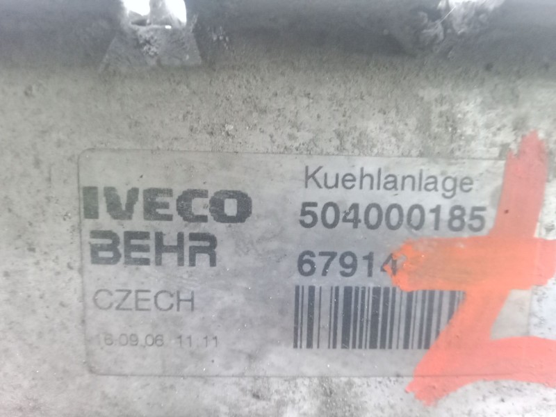 Recambio de radiador agua para iveco eurocargo 100e18 e5 referencia OEM IAM 504000185 - 67914 - 500380659 - 57437 L520X455X50MM 