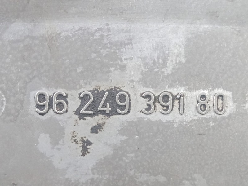 Recambio de carter para citroën xsara (n1) 1.9 d referencia OEM IAM 9624939180  