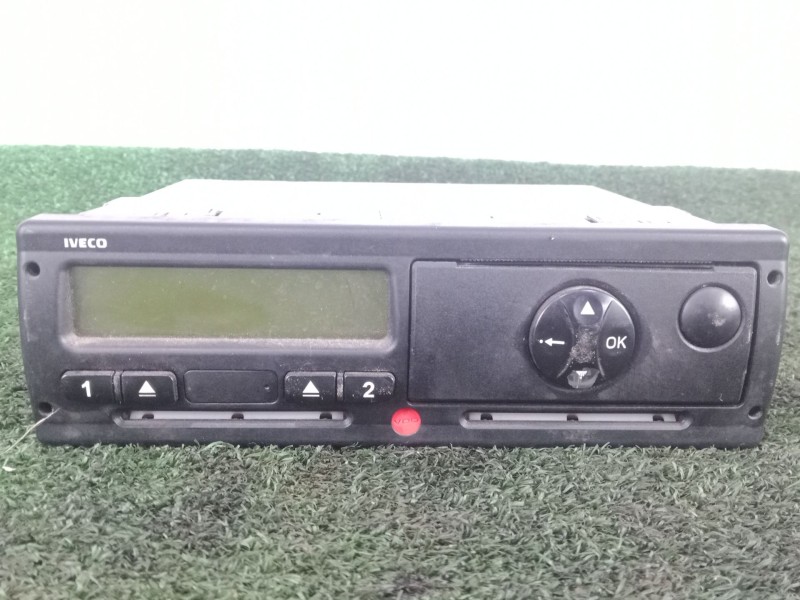 Recambio de tacografo para iveco eurocargo 100e18 e5 referencia OEM IAM 345251202  