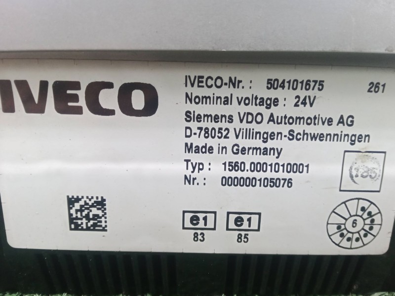 Recambio de cuadro instrumentos para iveco eurocargo 100e18 e5 referencia OEM IAM 504101675 - D78052 2.CONECTORES SIEMENS.VDO