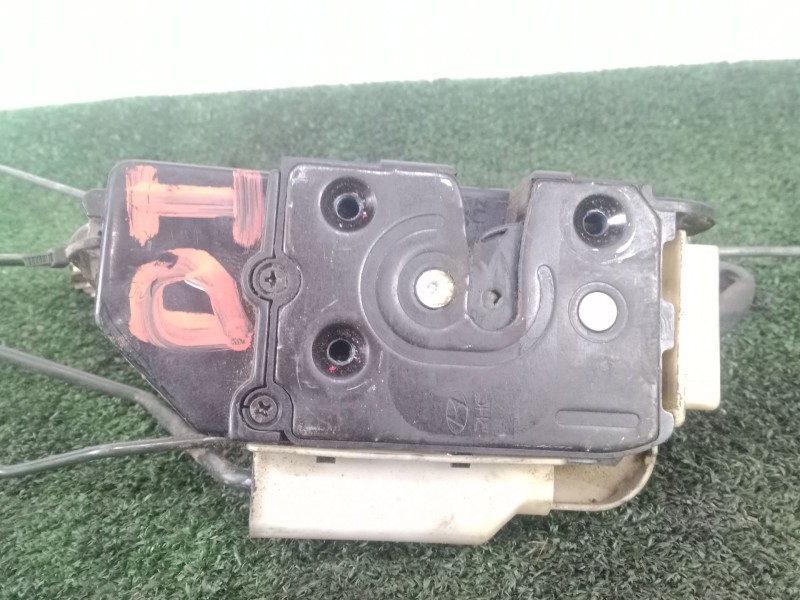 Recambio de cerradura puerta delantera izquierda para hyundai getz (tb) 1.1 referencia OEM IAM SIN REFERENCIA 2.CONECTORES 