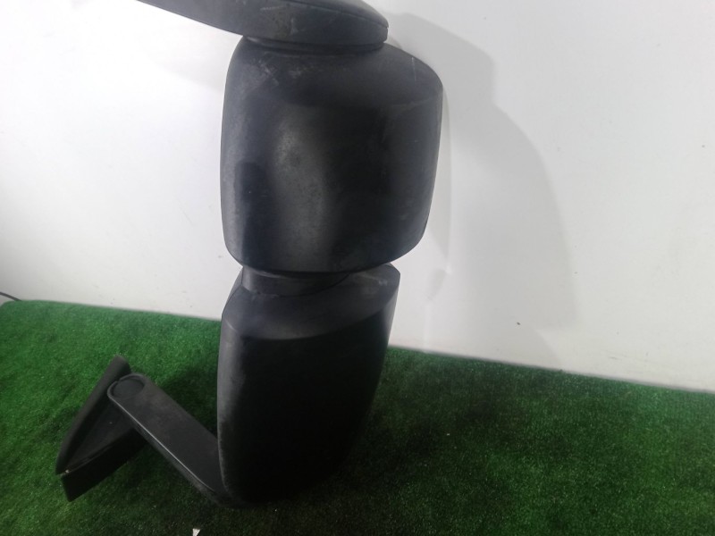 Recambio de retrovisor izquierdo para iveco eurocargo 100e18 e5 referencia OEM IAM  MANUAL - DOBLE NEGRO