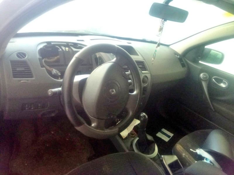 renault megane ii sedán (lm0/1_) del año 2005