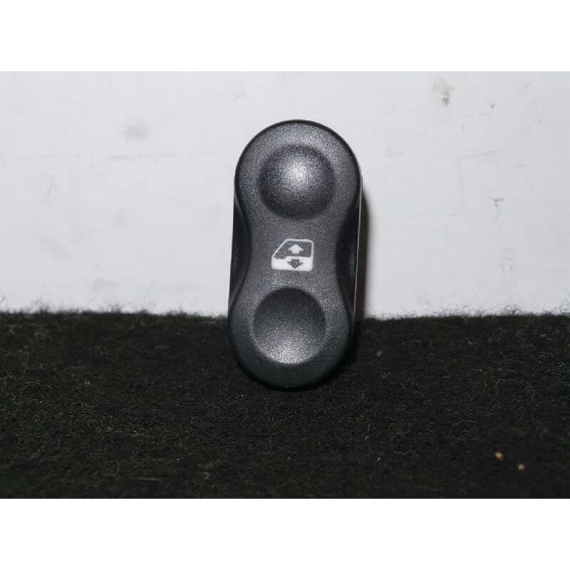 Recambio de mando elevalunas delantero izquierdo para dacia logan express 1.5 dci diesel cat referencia OEM IAM 602227 1.BOTON 5