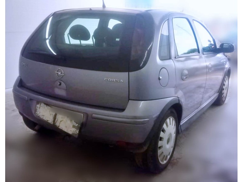 opel corsa c (x01) del año 2006