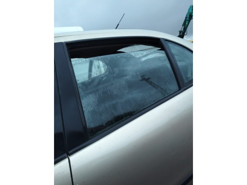 Recambio de luna trasera izquierda para seat leon (1m1) 1.9 tdi referencia OEM IAM   