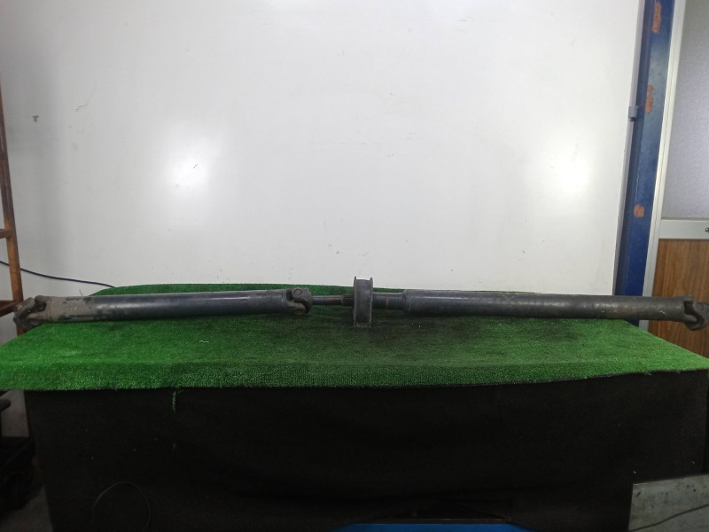 Recambio de transmision central para iveco eurocargo 100e18 e5 referencia OEM IAM SIN REFERENCIA 2.TRAMOS - L1305MM+L1205MM 