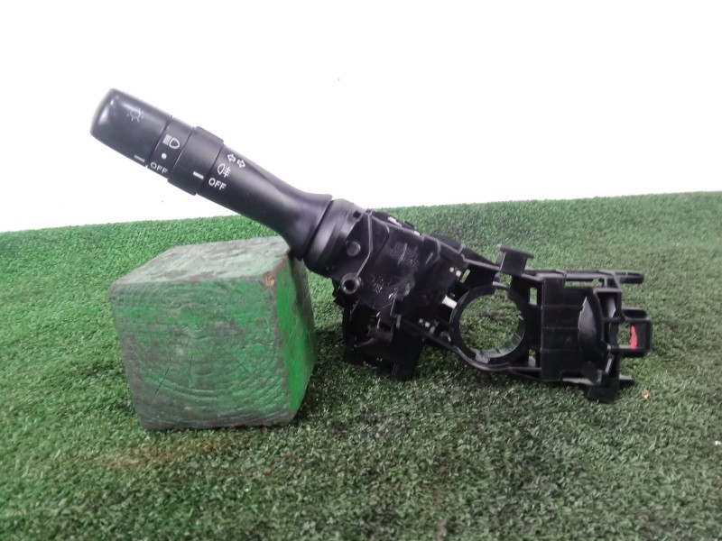 Recambio de mando luces para toyota auris (_e15_) 1.4 d-4d (nde150_) referencia OEM IAM 02300 - 17F246 - G25  