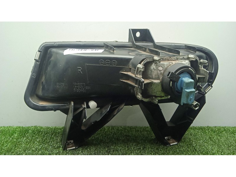 Recambio de faro antiniebla derecho para peugeot 406 (8b) 2.0 hdi 90 referencia OEM IAM 195337B H1 