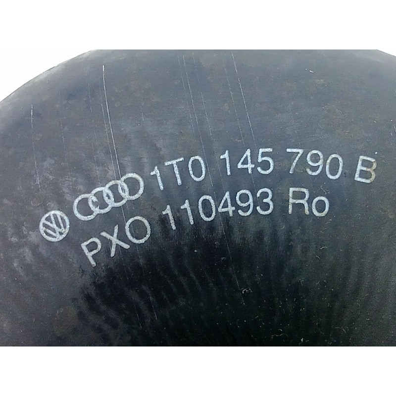 Recambio de tubo presion turbocompresor para seat leon (1p1) 1.9 tdi referencia OEM IAM 1T0145790B FLEXIBLE 