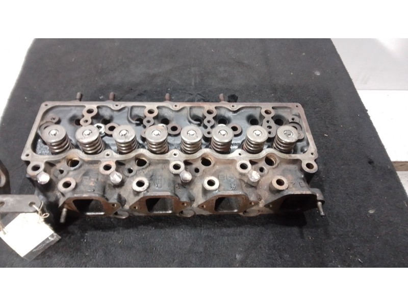 Recambio de culata para nissan trade furgoneta 3.0 d referencia OEM IAM   