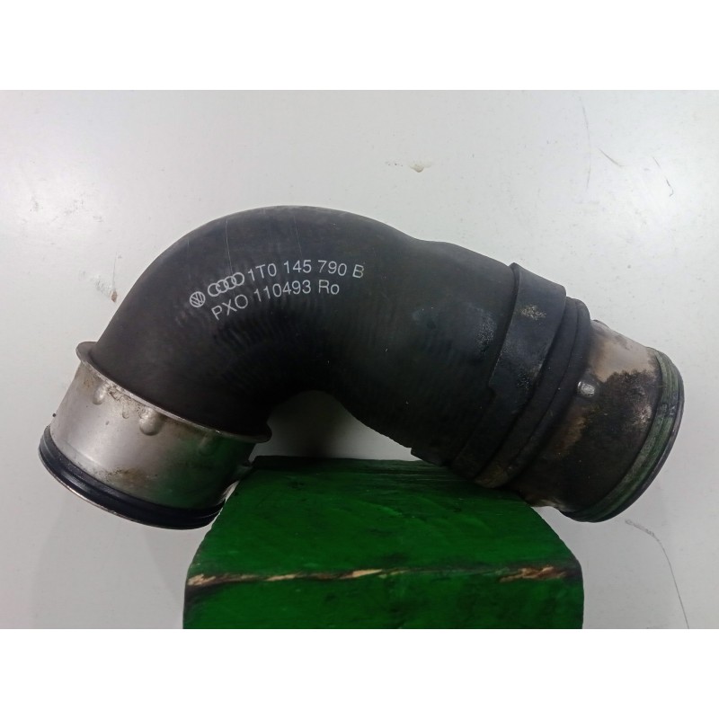 Recambio de tubo presion turbocompresor para seat leon (1p1) 1.9 tdi referencia OEM IAM 1T0145790B FLEXIBLE 