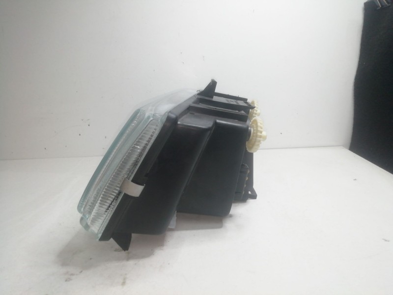 Recambio de faro derecho para seat ibiza ii (6k1) 1.9 td referencia OEM IAM 0255671  