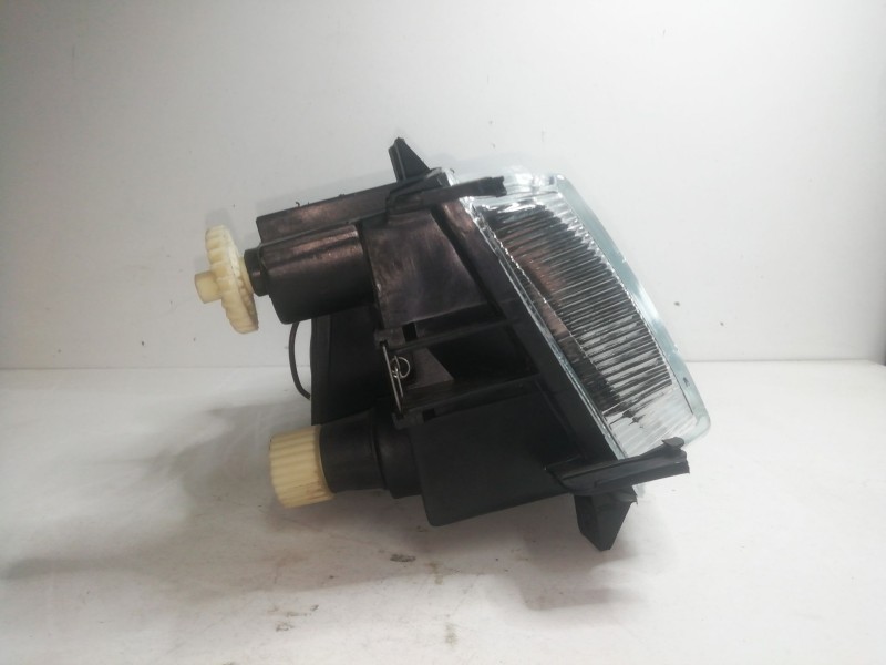 Recambio de faro derecho para seat ibiza ii (6k1) 1.9 td referencia OEM IAM 0255671  