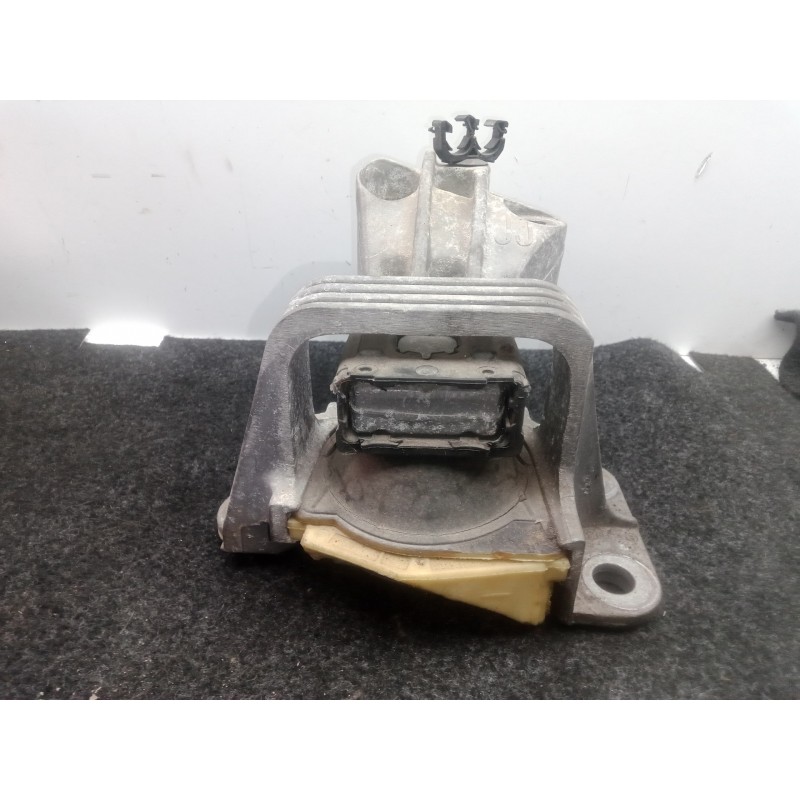 Recambio de soporte motor derecho para renault scenic iii 1.5 dci diesel fap referencia OEM IAM 326D22K-26018  