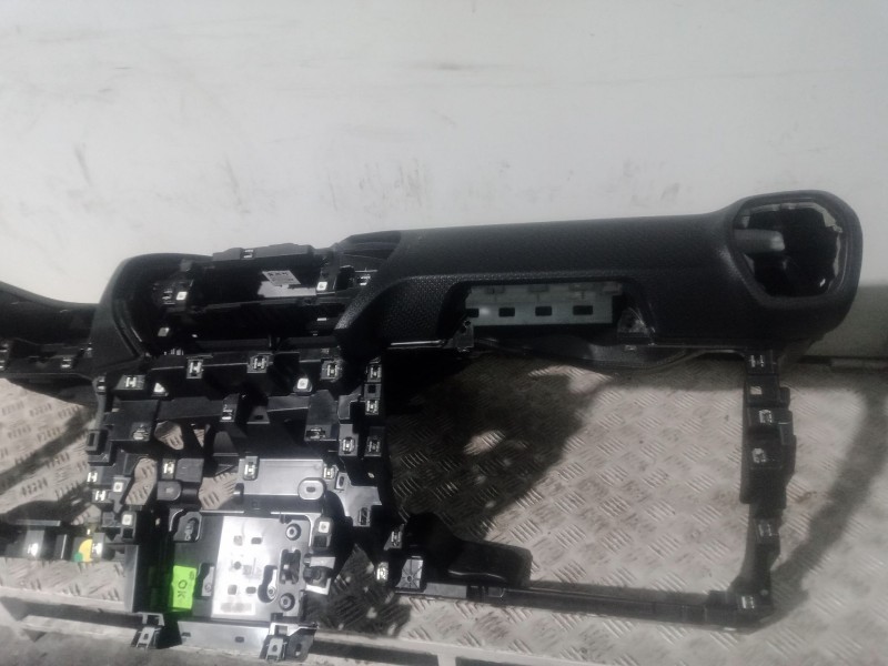 Recambio de salpicadero para citroën c4 iii (ba_, bb_, bc_) 1.5 bluehdi 130 (bbyhzb) referencia OEM IAM   
