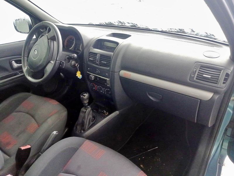 renault clio ii (bb_, cb_) del año 2004