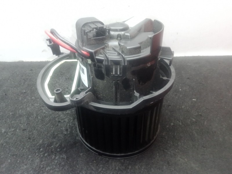 Recambio de motor calefaccion para renault scénic iv (j9_) 1.3 tce 140 referencia OEM IAM T911738 VALEO 