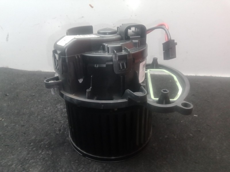 Recambio de motor calefaccion para renault scénic iv (j9_) 1.3 tce 140 referencia OEM IAM T911738 VALEO 