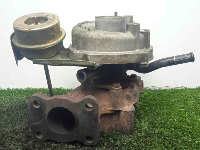 Recambio de turbocompresor para citroën xantia berlina 2.0 hdi referencia OEM IAM K03324278 GEOMETRIA.FIJA KKK