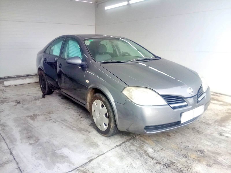 nissan primera hatchback (p12) del año 2002