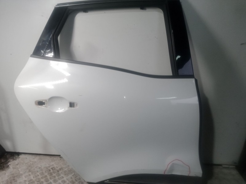 Recambio de puerta trasera derecha para renault scénic iv (j9_) 1.3 tce 140 referencia OEM IAM  BLANCO 
