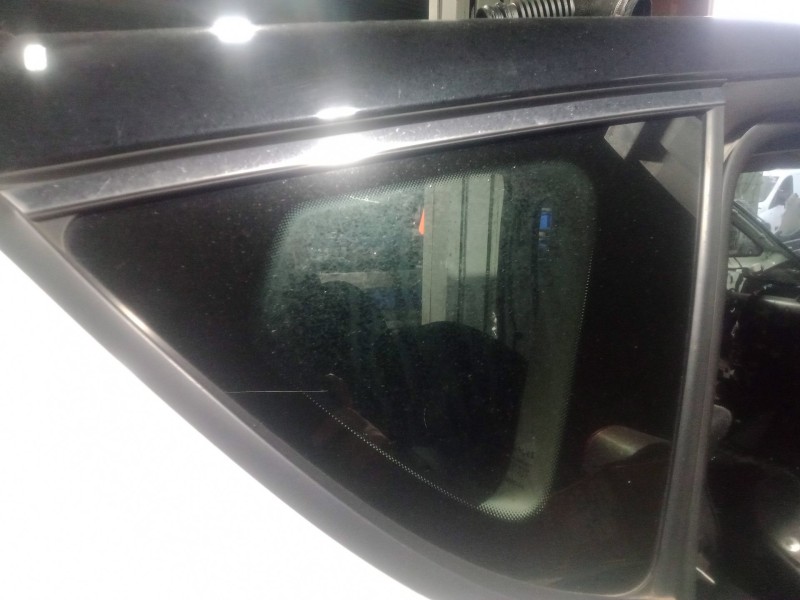 Recambio de luna custodia trasera derecha para renault scénic iv (j9_) 1.3 tce 140 referencia OEM IAM   