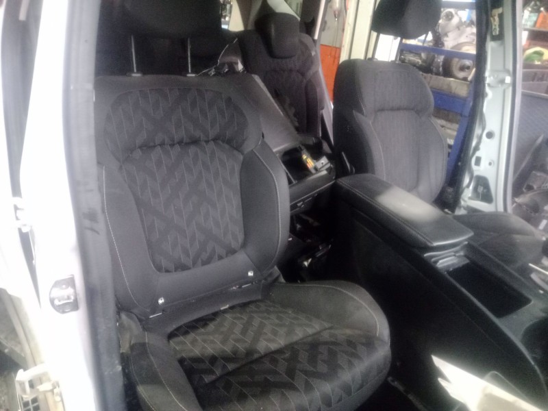 Recambio de asiento delantero derecho para renault scénic iv (j9_) 1.3 tce 140 referencia OEM IAM   