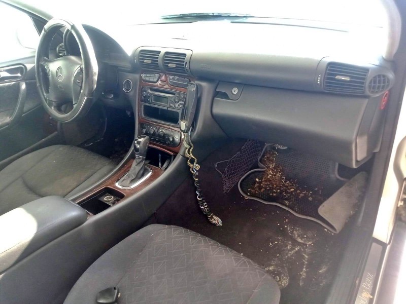 mercedes-benz clase c (w203) del año 2003