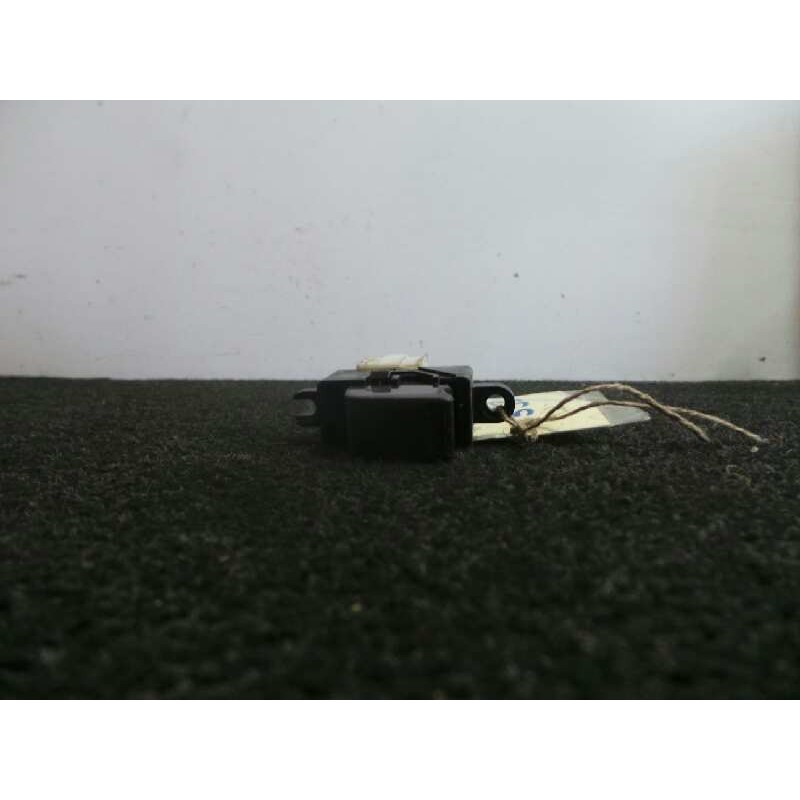 Recambio de mando elevalunas trasero derecho para nissan almera (n16/e) 2.2 dci diesel cat referencia OEM IAM   