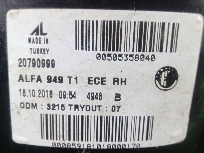 Recambio de piloto trasero derecho para alfa romeo stelvio (949_) 2.0 q4 (949.axf2a) referencia OEM IAM 20790999 6.PINES 