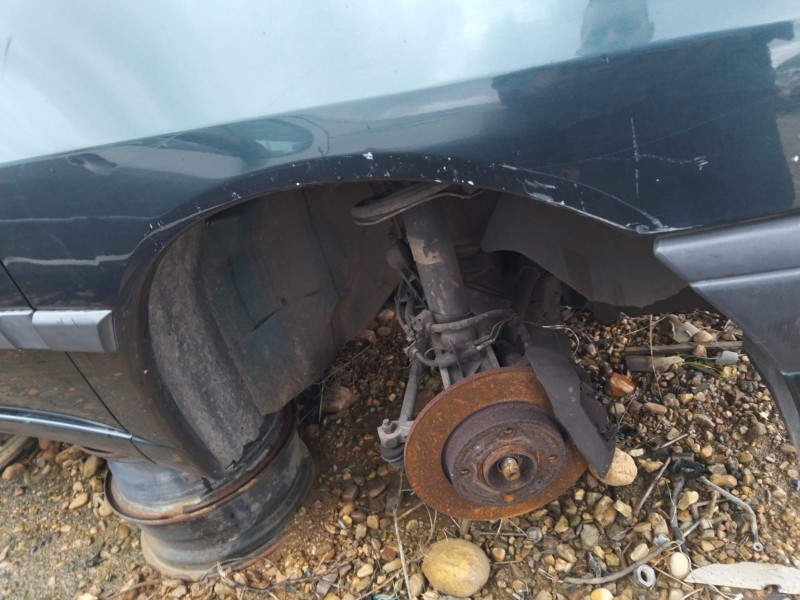 Recambio de aleta delantera derecha para peugeot 306 (7b, n3, n5) 1.4 sl referencia OEM IAM   